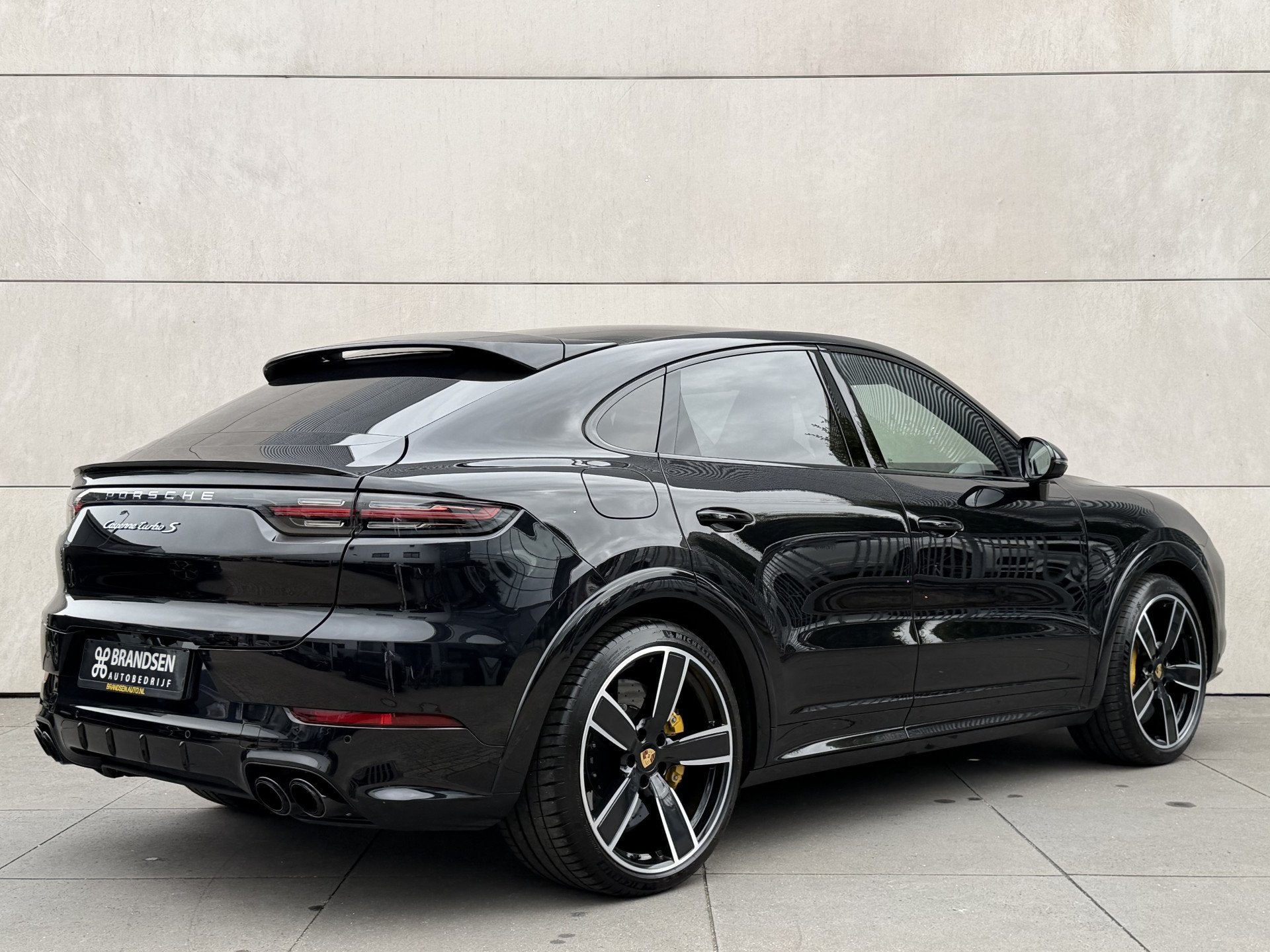 Porsche Cayenne Coupé 4.0 Turbo S E-Hybrid -Approved 2029-4, Auto's, Automaat, Cayenne, Gebruikt, Zwart