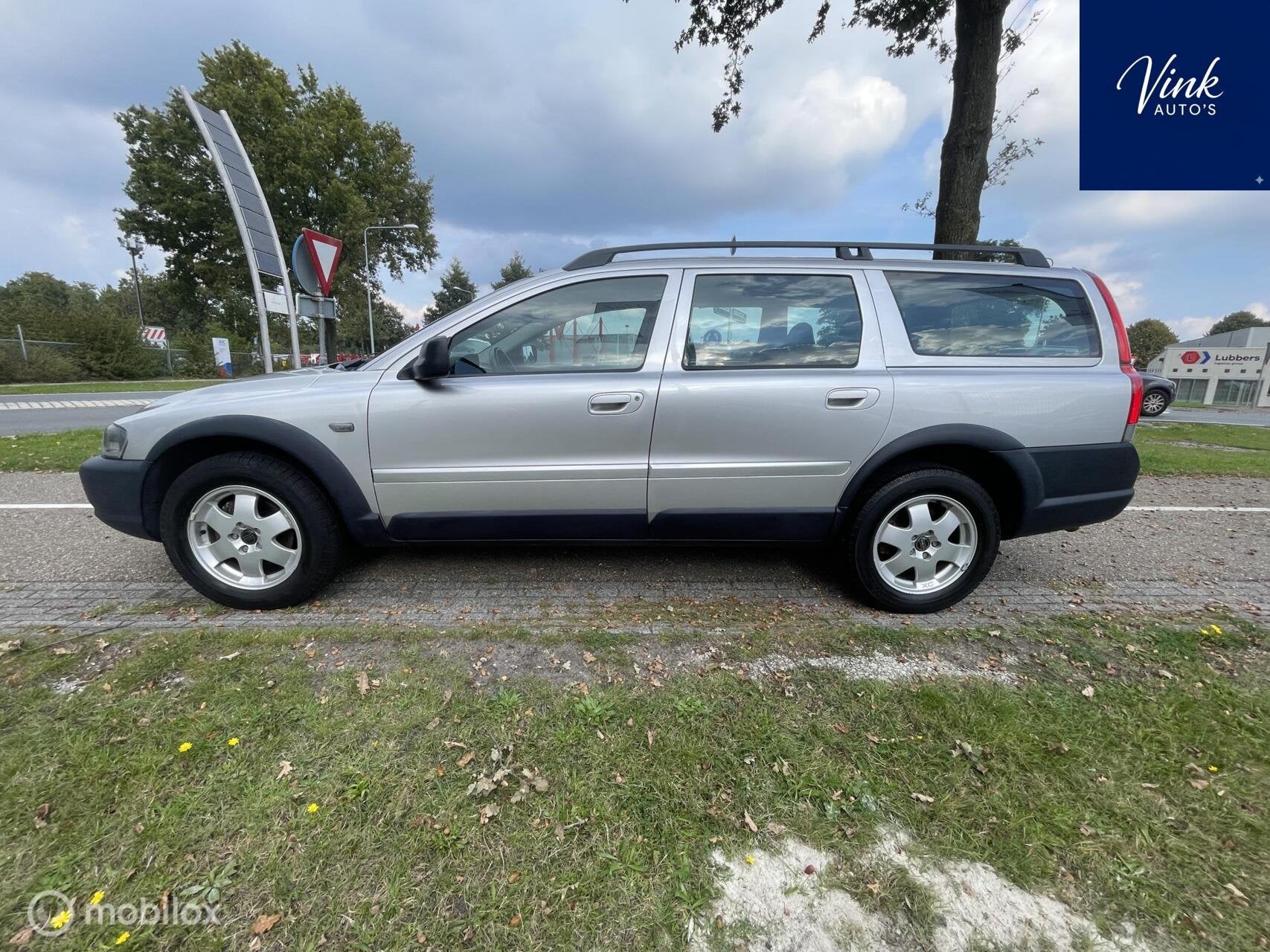 Volvo V70 XC70 AWD Cross Country 2.4 T Comfort Line | Blijve, Auto's, Automaat, 1657 kg, V70, 2435 cc