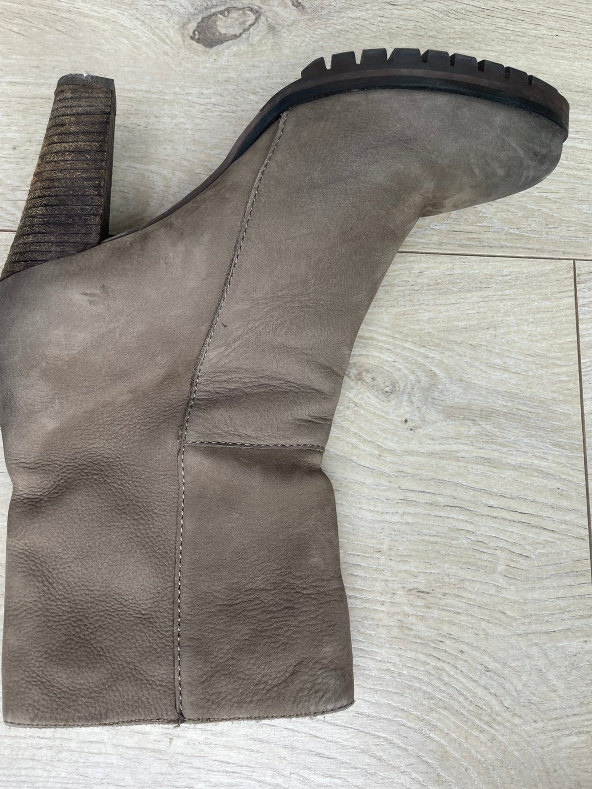 Te koop: leren laarzen, beige/ groen, 41, nieuwstaat, Ophalen of Verzenden, Zo goed als nieuw, Beige