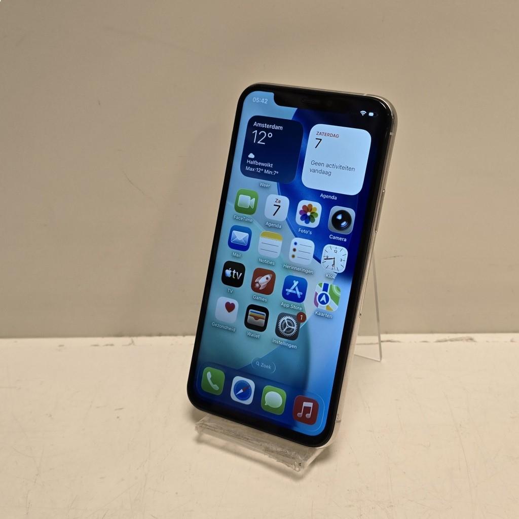 Apple iPhone 11 Pro | 64GB | Zilver | A-Grade (838037), Apple Benelux B.V., Hanover.reception@euro.apple.com, Leidseplein 29, 1017 PS Amsterdam, Nederland