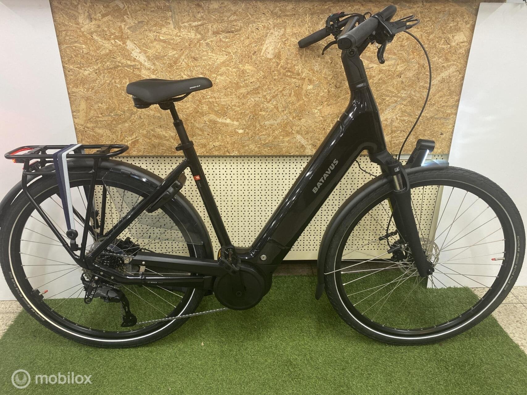Foto 7 van BATAVUS FINEZ PT E-GO POWER SPORT BOSCH 750WH 53 CM NIEUW
