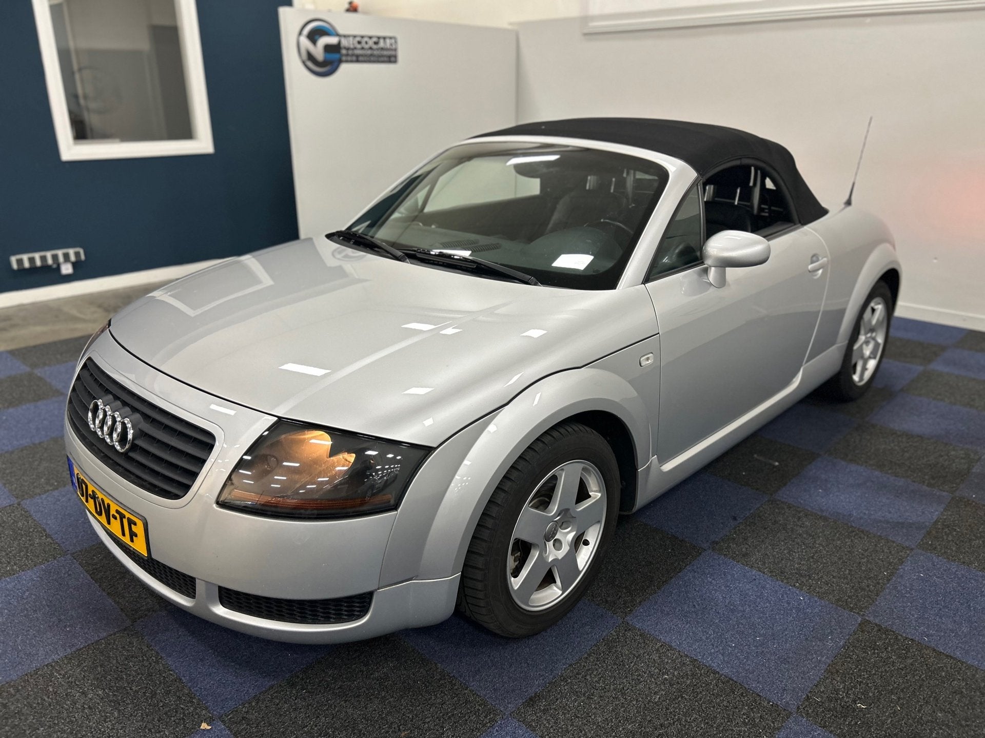 Audi TT Roadster 1.8 5V Turbo / CABRIO / NAP / COMPLEET ONDE, Dealer onderhouden, Gebruikt, 4 cilinders, Cabriolet