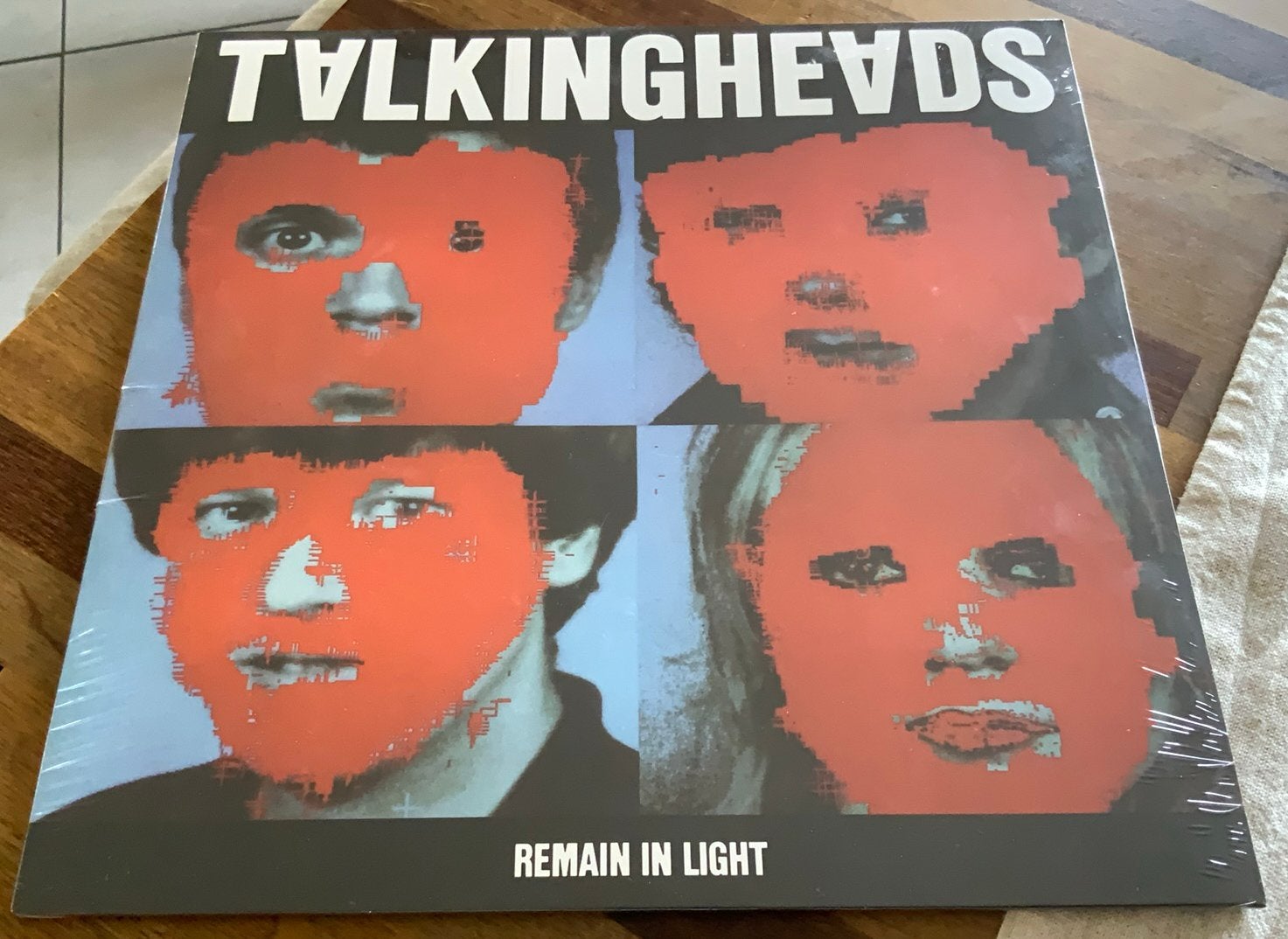 VINYL LP TALKING HEADS REMAIN IN LIGHT 2013 SIRE EU SEALED!, Boxset, Verzenden, Inclusief binnenhoes, 12 inch
