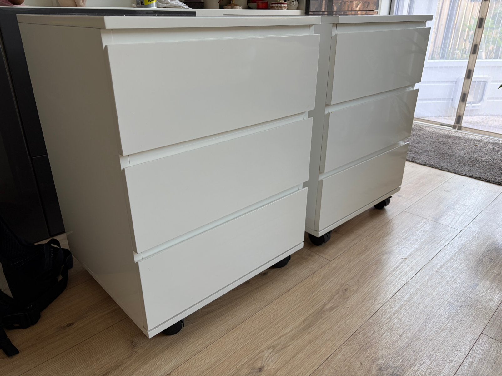 hoogglans wit nachtkastje/ bureau laden blok, Gebruikt, Minder dan 100 cm, 25 tot 50 cm, 50 tot 100 cm