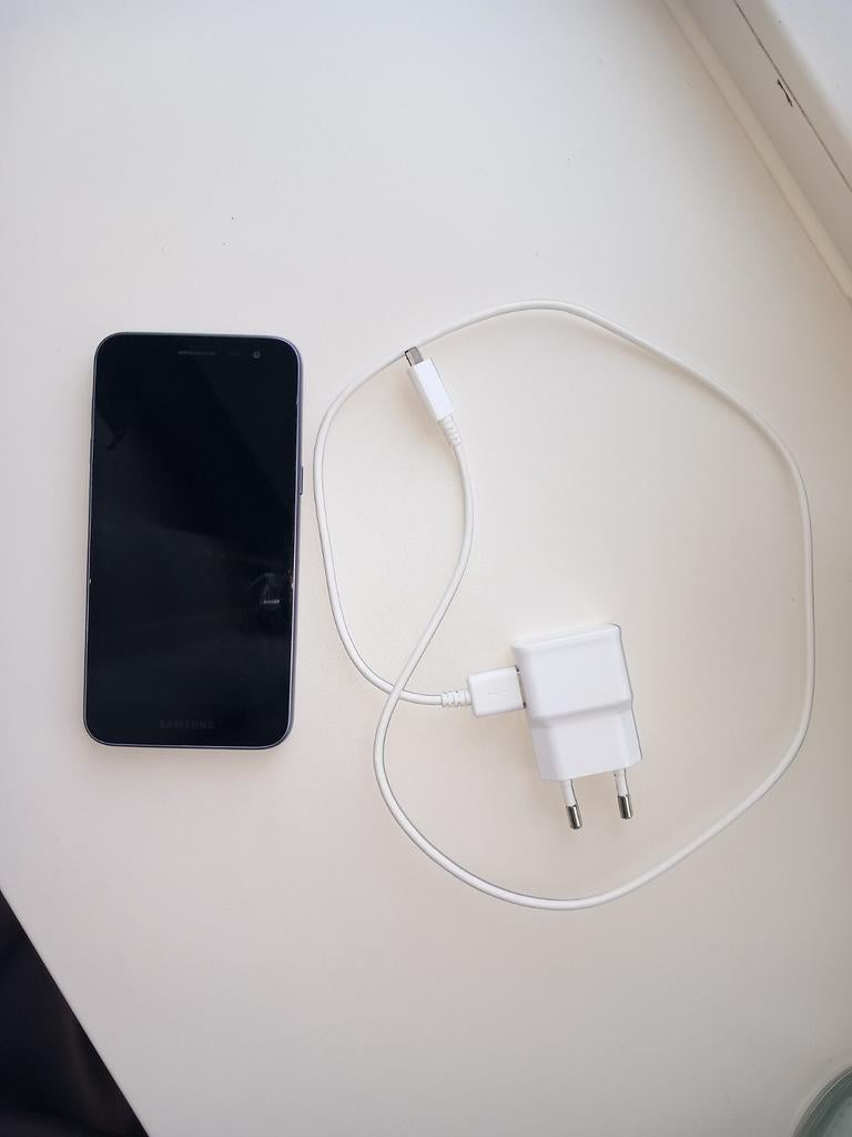 Samsung Galaxy J4 Duos met oplader, Telecommunicatie, Mobiele telefoons | Samsung, 32 GB, Ophalen of Verzenden, Zwart, Galaxy A