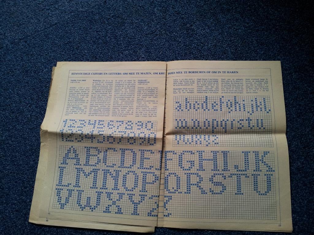Margriet letterboekje om te borduren uit 1980 vintage, Ophalen of Verzenden, Gebruikt, Handborduren, Patroon