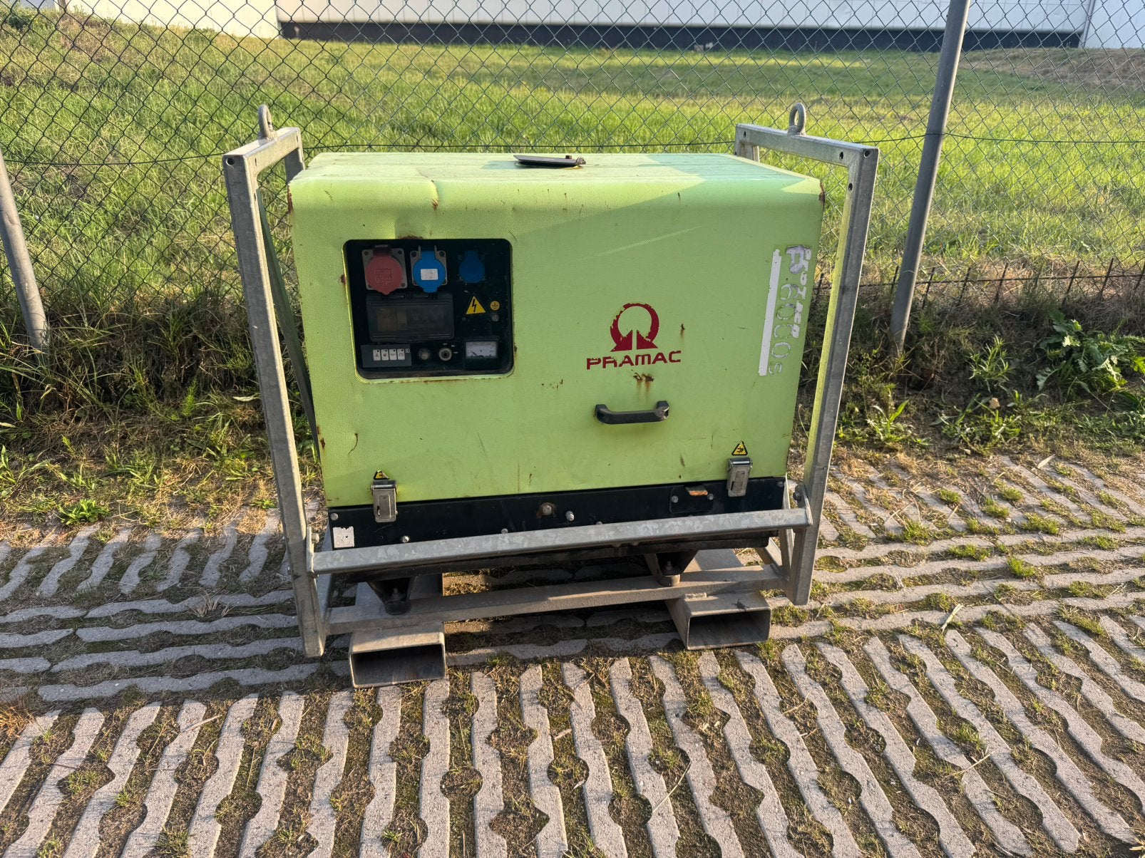Pramac P6000S 6kva diesel aggregaat, Doe-het-zelf en Verbouw, Aggregaten, Ophalen, Zo goed als nieuw, Dieselolie