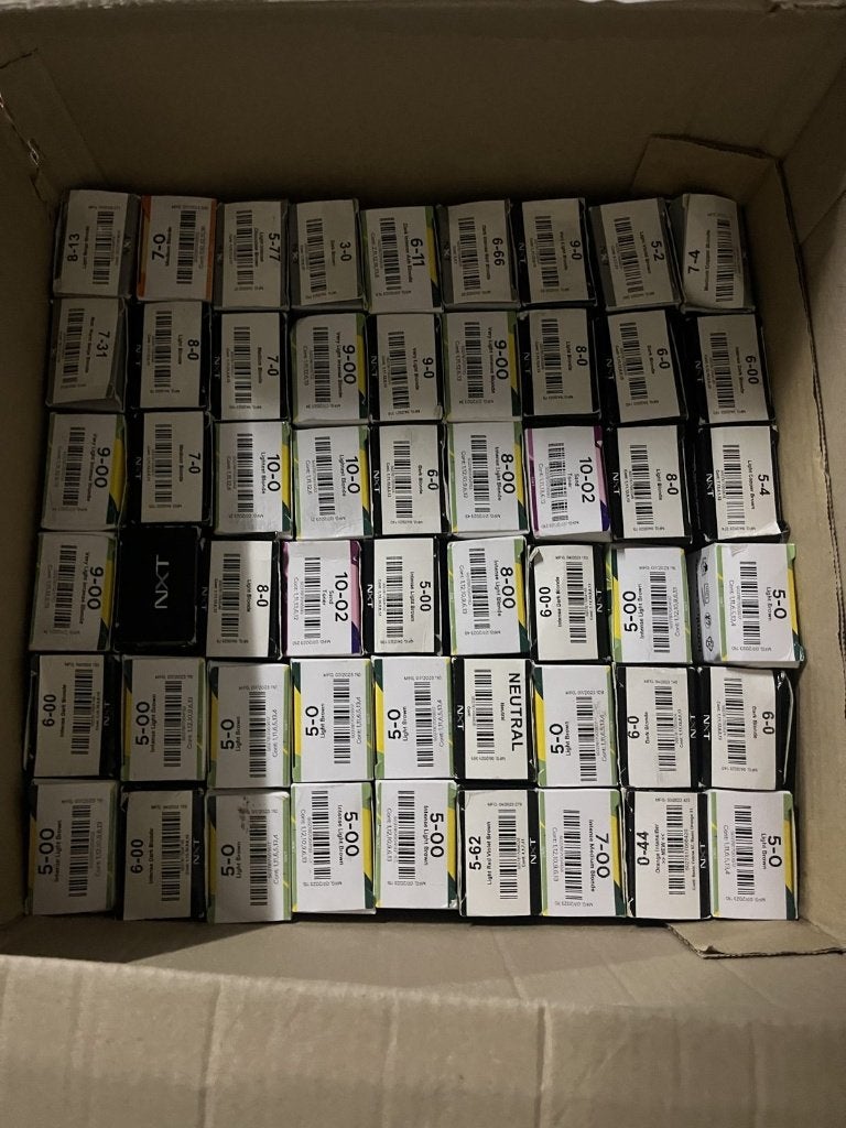 NXT Permanent haarverf - doos 55 tubes, Ophalen of Verzenden, Nieuw, Overige typen