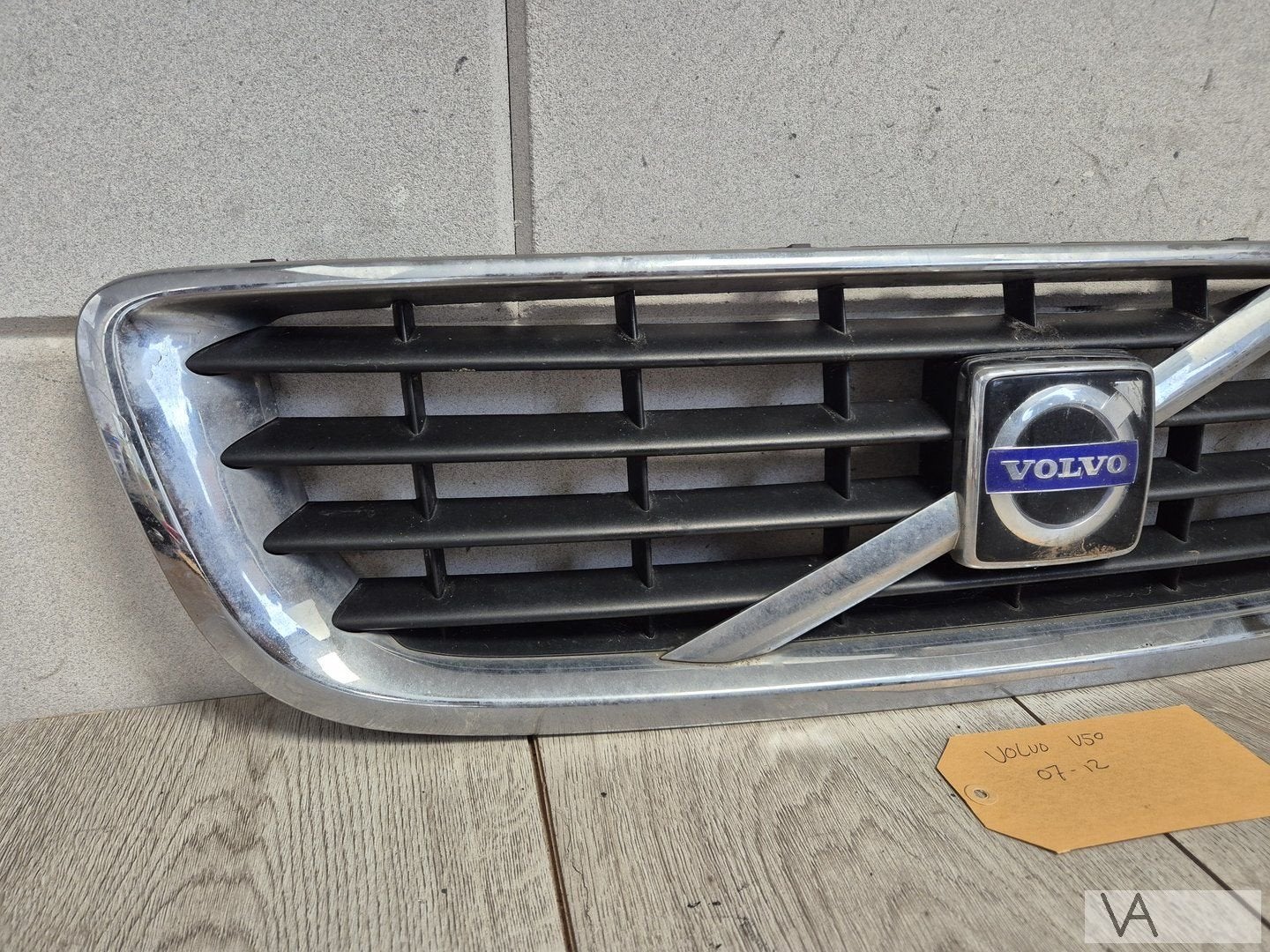Volvo S40 en V50 grille in voorbumper 2007 tot 2012 €100, Gebruikt, -, -, Ophalen of Verzenden