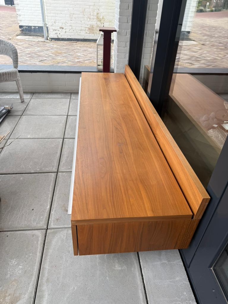 Hülsta design tv-meubel 210cm walnoot hoogwaardige kwaliteit, Huis en Inrichting, Kasten | Televisiemeubels, Hülsta design tv-meubel 210cm walnoot hoogwaardige kwaliteit