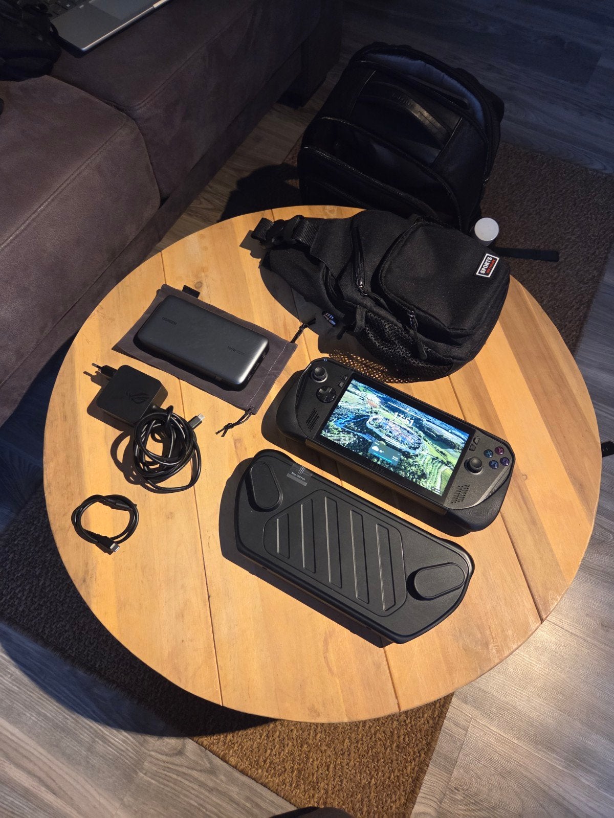 ROG Ally 1TB / 24GB Z1 Extreme - Inclusief Powerbank, Tas &, Computers en Software, Ophalen of Verzenden, Zo goed als nieuw, Overige merken