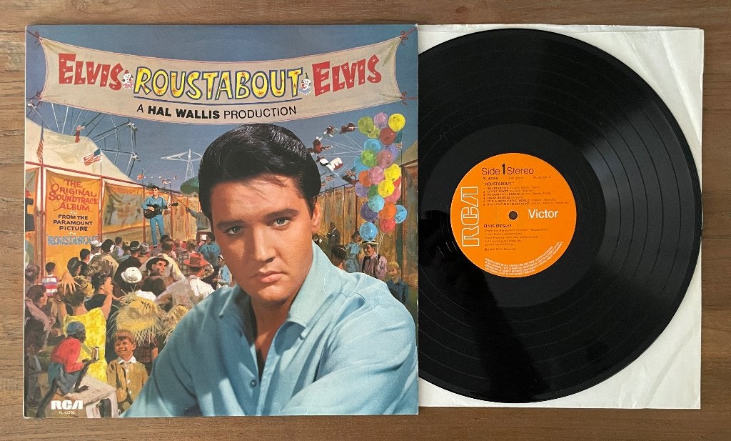 Elvis Presley - Roustabout - UK 1981, LP, Gebruikt, Beschermende buitenhoes, 12 inch