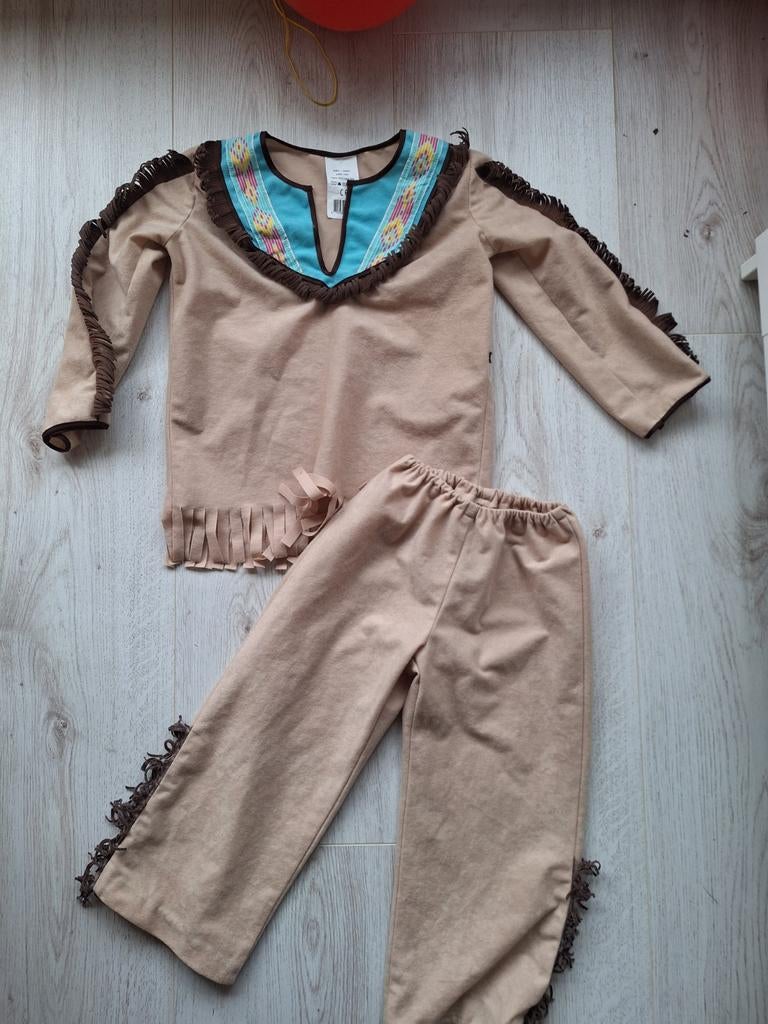 Indianenpak Carnaval - Maat 104, Ophalen of Verzenden, Zo goed als nieuw, 122 t/m 128, Jongen of Meisje