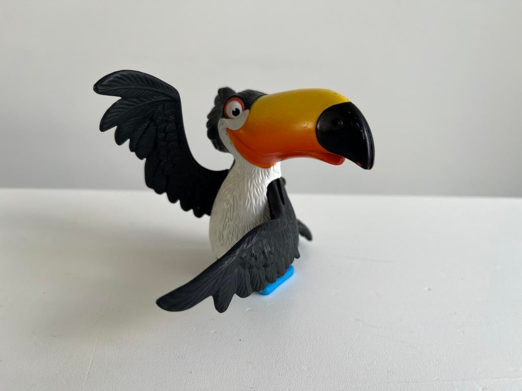 McDonald’s Happy Meal figuurtje 2011 - Rafael (Rio), Ophalen of Verzenden, Zo goed als nieuw