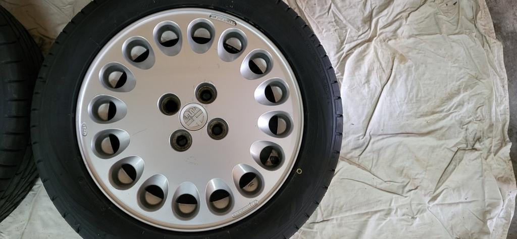 Alfa Romeo 155/33, Ophalen, 15 inch, Banden en Velgen, 205 mm