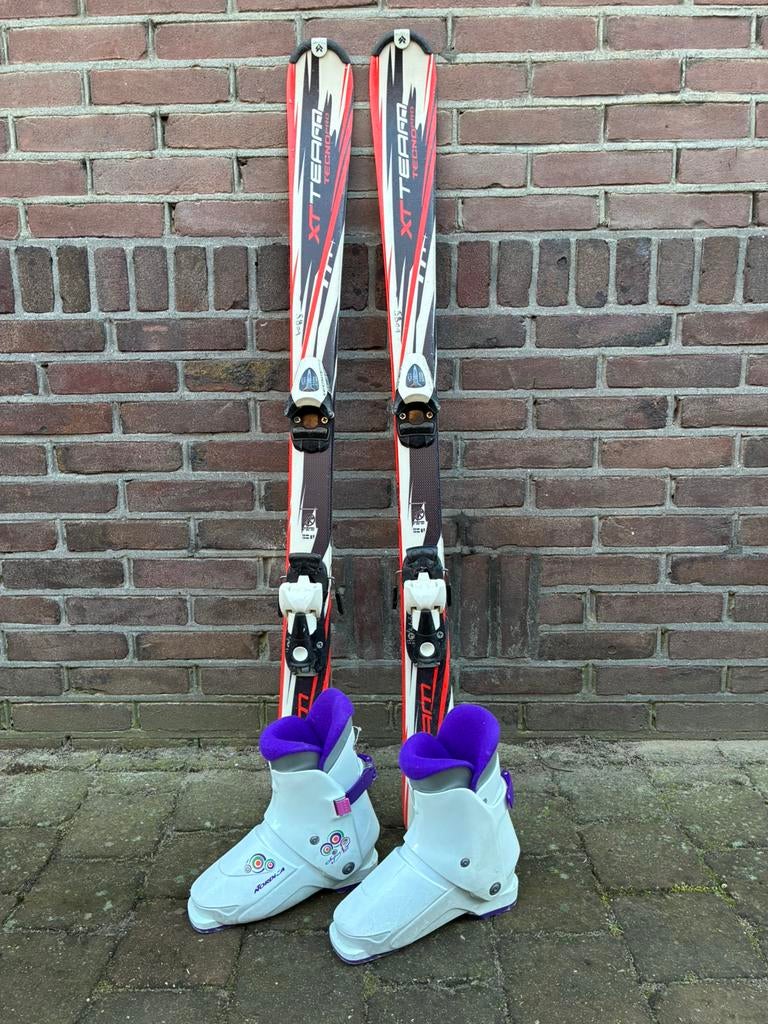 Skies + skischoenen, Sport en Fitness, Skiën en Langlaufen, Ophalen, Gebruikt, 100 tot 140 cm, Skiën