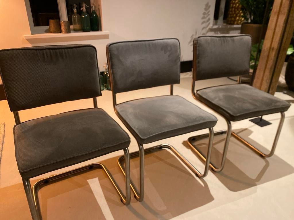 Zuiver Ridge Rib Stoelen - Set van 3, Huis en Inrichting, Stoelen, Gebruikt, Drie, Metaal, Grijs, Ophalen