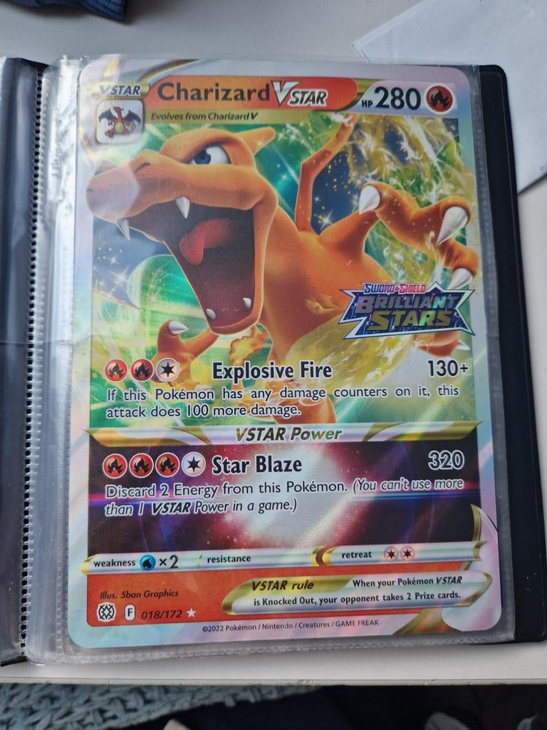 Pokemon kaarten charizard pikachu Venusaur jumbo kaarten, Hobby en Vrije tijd, Verzamelkaartspellen | Pokémon, Ophalen of Verzenden