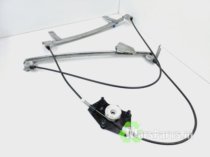 Ruitmechaniek 2Deurs links-voor van een Peugeot 307, Auto-onderdelen, Ruiten en Toebehoren, Gebruikt, -, -, Ophalen of Verzenden
