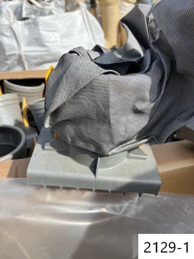 2129. Kleminlaat / Expansiestuk / Mof / T-stuk / Pvc / Sifon, Ophalen, Overige materialen, Zo goed als nieuw, Minder dan 2 meter