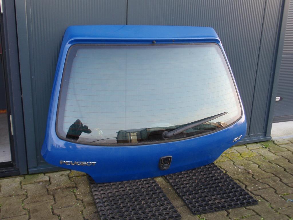 Achterklep blauw EGJB, (Rallye blauw)en in KMHC Peugeot 106., Auto-onderdelen, Ophalen, Gebruikt, Peugeot, Achterklep