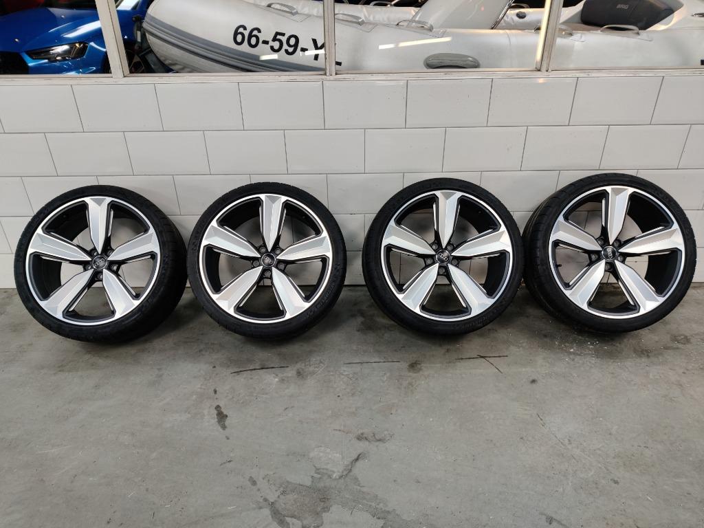 Audi OEM RS4 / RS5 20 inch zomerset CNC zwart🔆, Ophalen, Gebruikt, 275 mm, Banden en Velgen