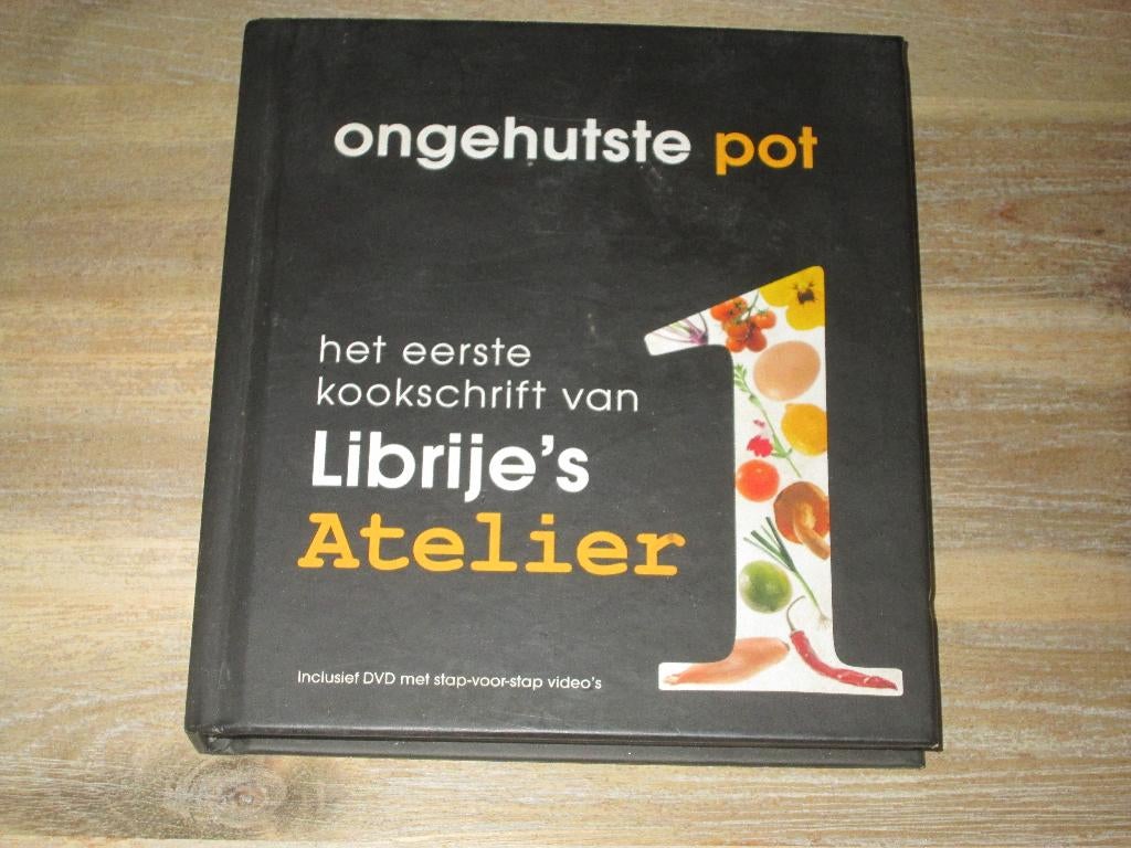 ongehutste pot 1 Librije's atelier, Ophalen of Verzenden, Nieuw