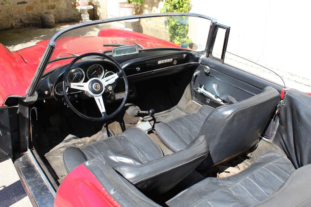 Alfa Romeo 2600 Touring Spider restauratie project, Ophalen, Voor, Nieuw, Alfa Romeo