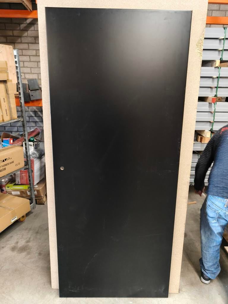 Nieuwe vlakke zwarte vol spaan opdek rechts binnendeur, Ophalen, 80 tot 100 cm, Binnendeur, Nieuw