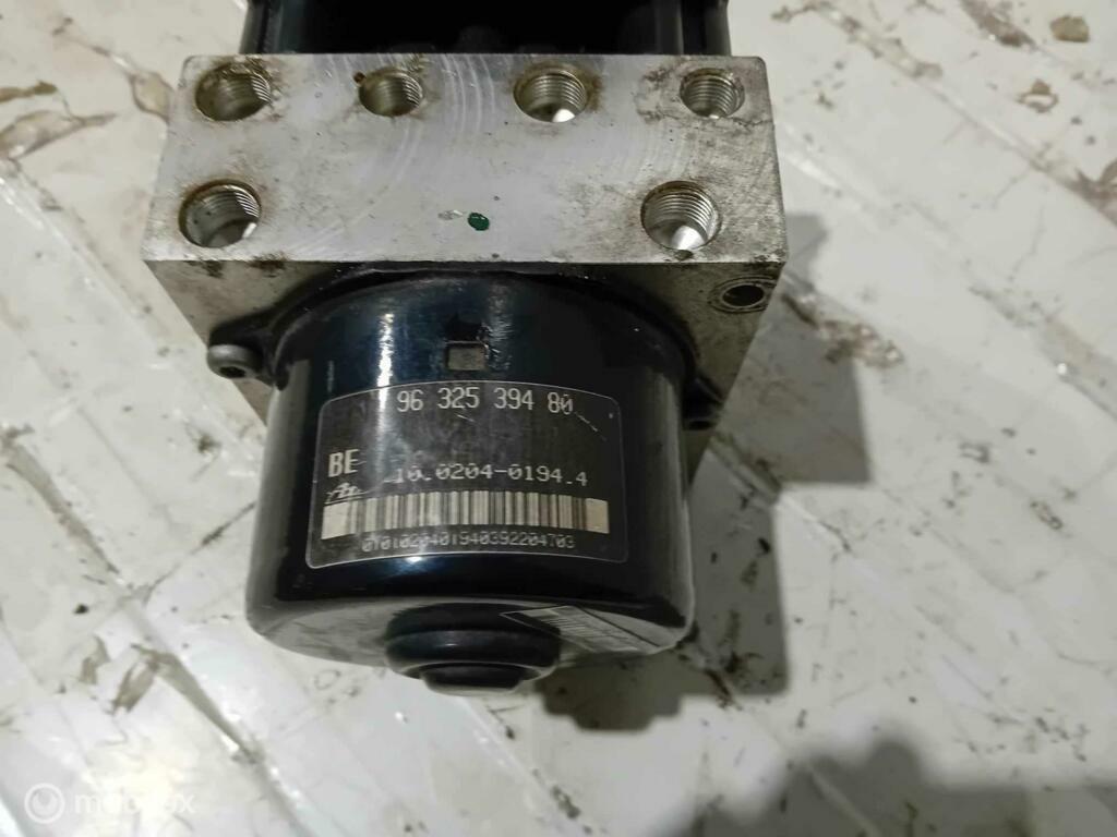 ABS pomp Peugeot 206 9632539480, Ophalen of Verzenden, Gebruikt