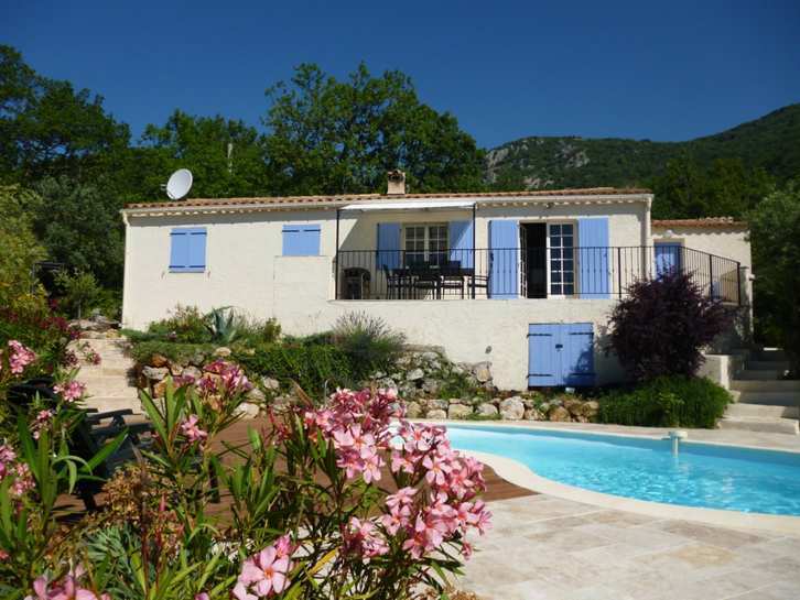 15% korting op de vrije weken in juni en juli!, Provence en Côte d'Azur, Landelijk, Eigenaar, 6 personen