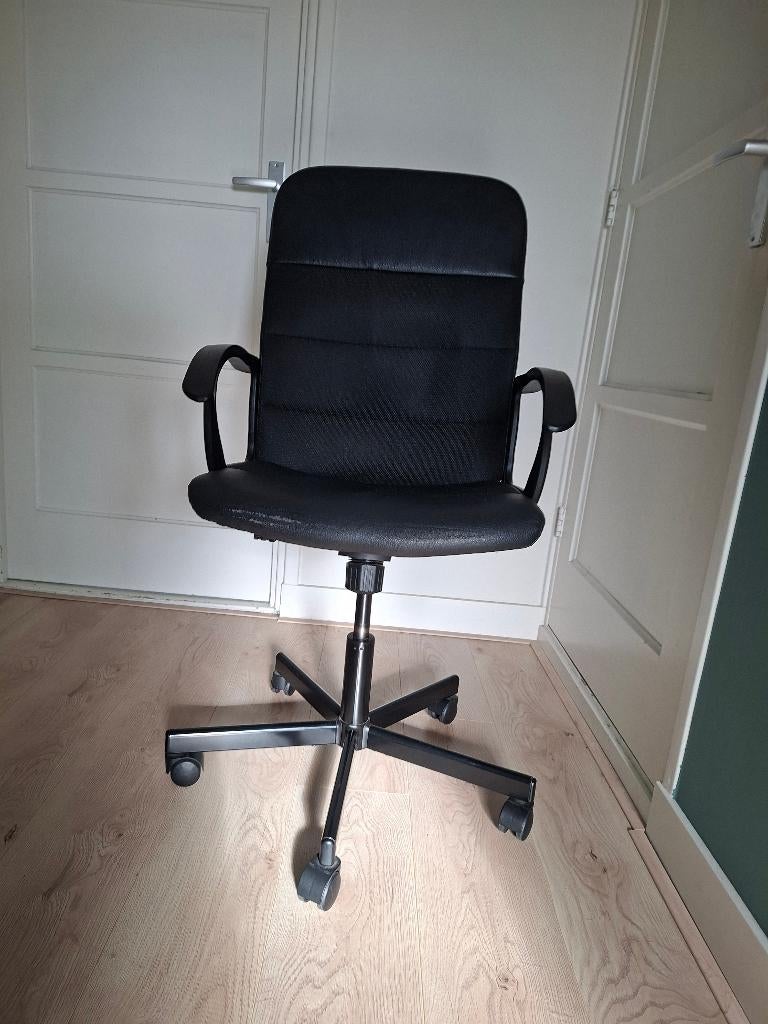 Bureaustoel Ikea Renberget, Huis en Inrichting, Bureaustoelen, Zo goed als nieuw, Bureaustoel, Zwart, Ergonomisch, Gaming bureaustoel