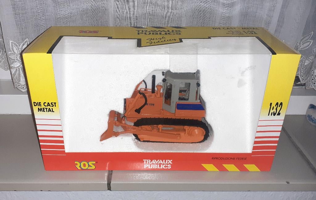 Fiat Hitachi FD 175 Buldozer - ROS (siku - britains), Hobby en Vrije tijd, Modelauto's | 1:32, Ophalen of Verzenden, Nieuw, Tractor of Landbouw