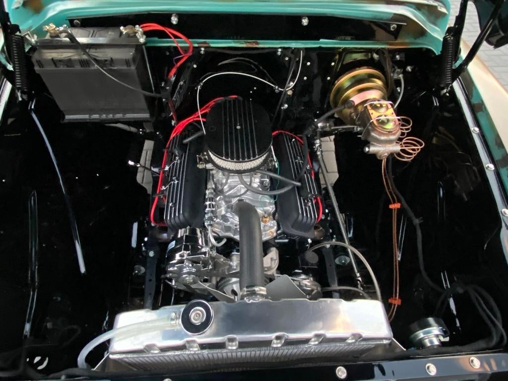 Foto 9 van Chevrolet Apache trouwauto huren . Pick up Oltimer te huur
