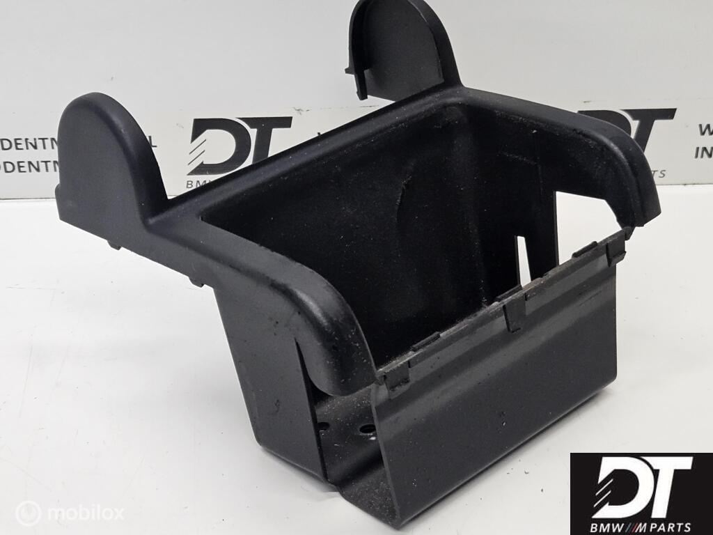 Houder asbak achter BMW 3-serie E46 51168218307, Auto-onderdelen, Gebruikt, Ophalen of Verzenden, BMW, BMW