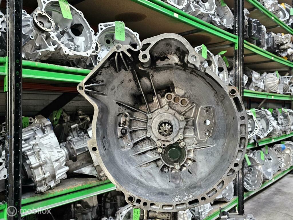 BMW M5 3.5 Benzine Gebruikte versnellingsbak 23001221632, Gebruikt, Ophalen of Verzenden