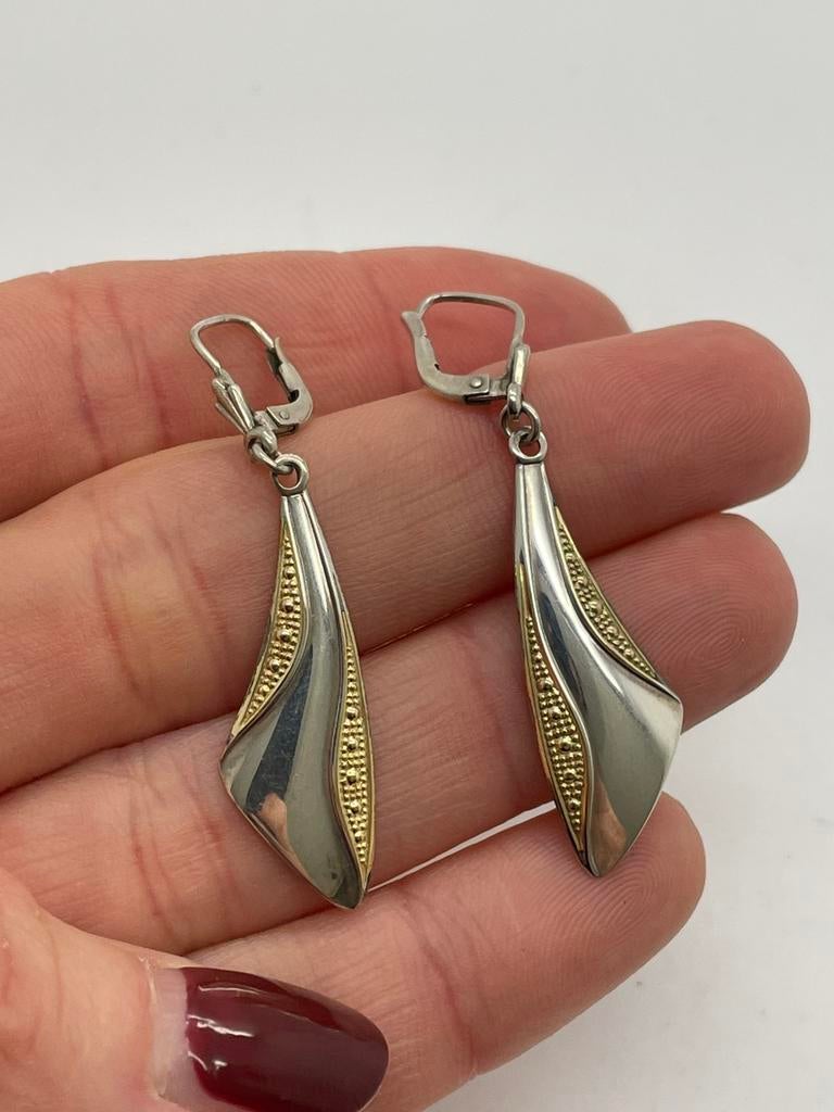 C344 Prachtige zilveren oorbellen bicolor, Hangers, Ophalen of Verzenden, X, Goud