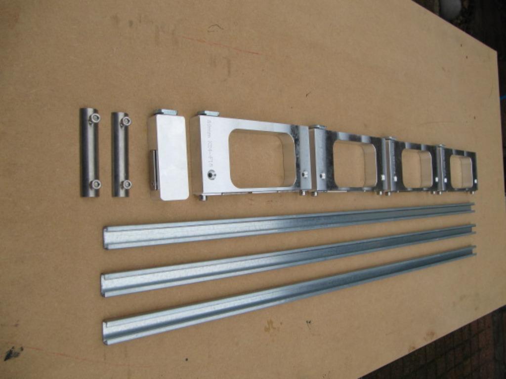 Set alu freesmal scharnieren 4x 89x89+rail brandwerende deur, Verzenden, Nieuw