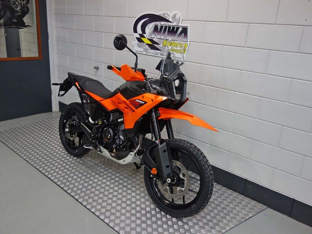KTM 390 ADVENTURE X (2026), 390 cc, KTM, Bedrijf, Onbekend