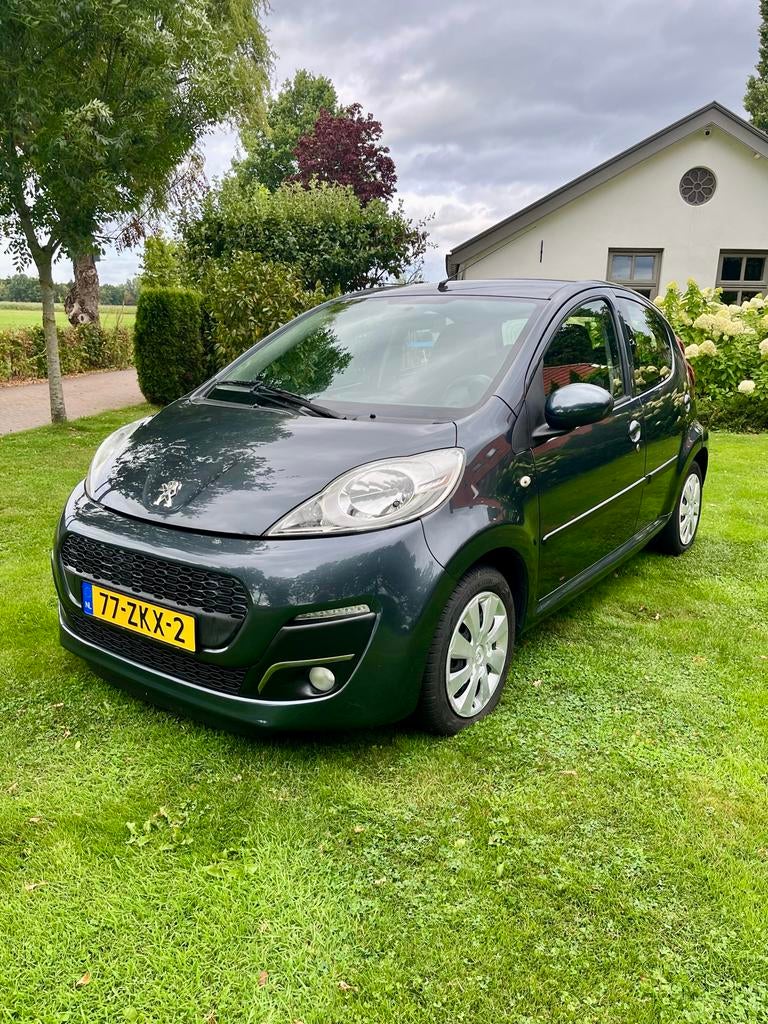 Peugeot 107 1.0 12V 5DR 2012 Grijs Airco️ Nieuwe Apk, Auto's, Voorwielaandrijving, 4 stoelen, Origineel Nederlands, Handgeschakeld