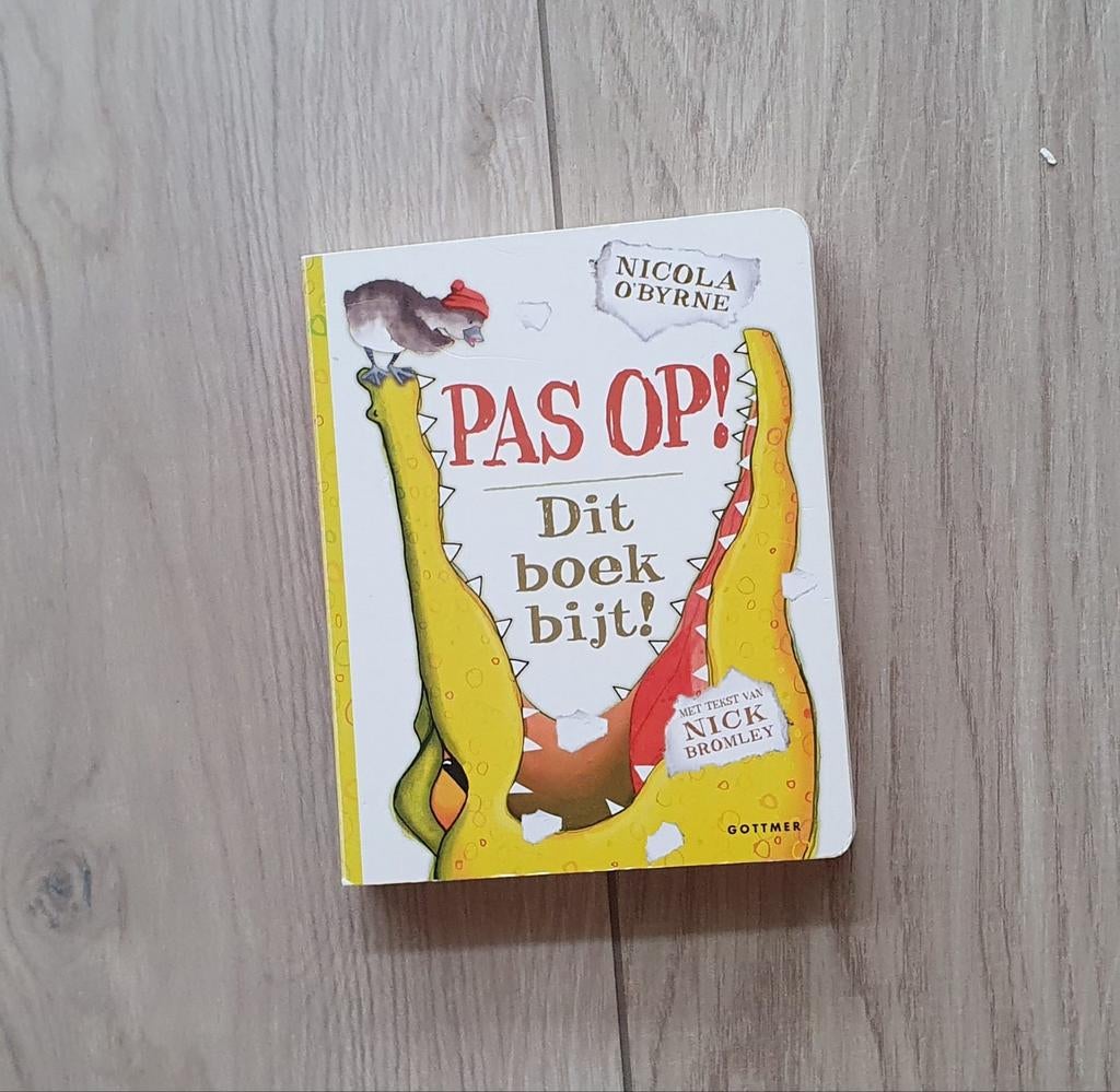 Pas Op! Dit boek bijt! - Nicola O'Byrne, Ophalen, Fictie algemeen, Jongen of Meisje, Zo goed als nieuw