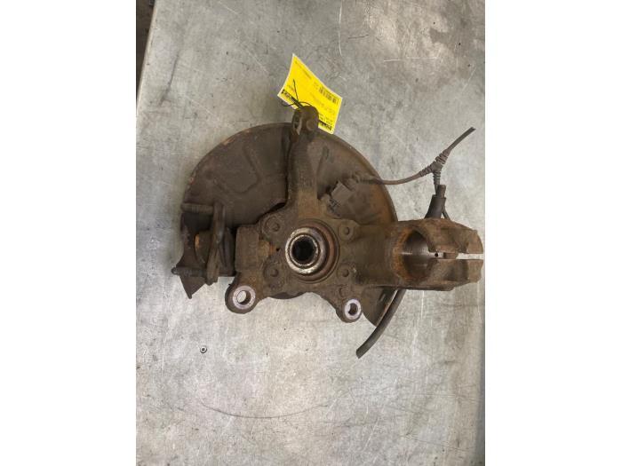 Fusee links-voor van een Volkswagen Golf, Auto-onderdelen, Ophanging en Onderstel, Volkswagen, Gebruikt, 3 maanden garantie, Ophalen of Verzenden
