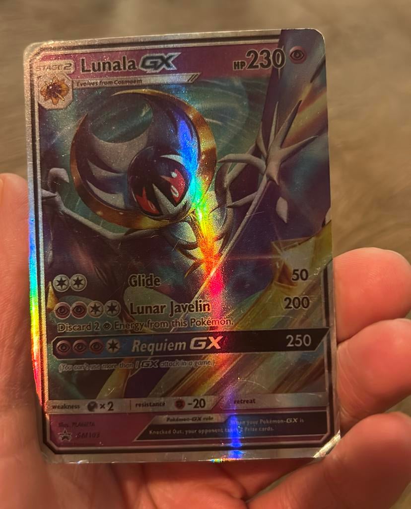 Lunala Gx, Ophalen of Verzenden, Gebruikt