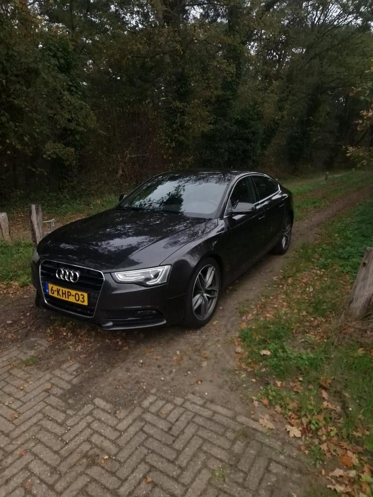 IN PRIJS VERLAAGD! Audi A5 1.8 Tfsi NIEUWE MOTOR!, Stof, Zwart, 4 cilinders, 4 stoelen