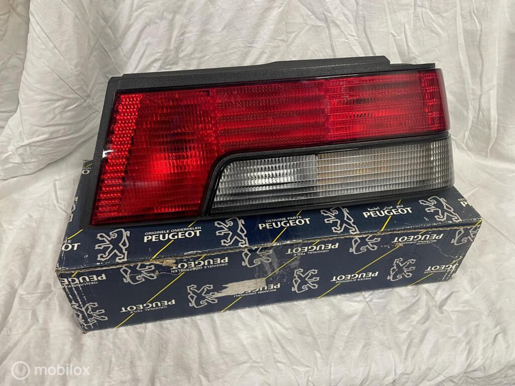 Achterlicht origineel rechts Peugeot 405 6351.63 nw in doos, Auto-onderdelen, Verlichting, Nieuw, Ophalen of Verzenden