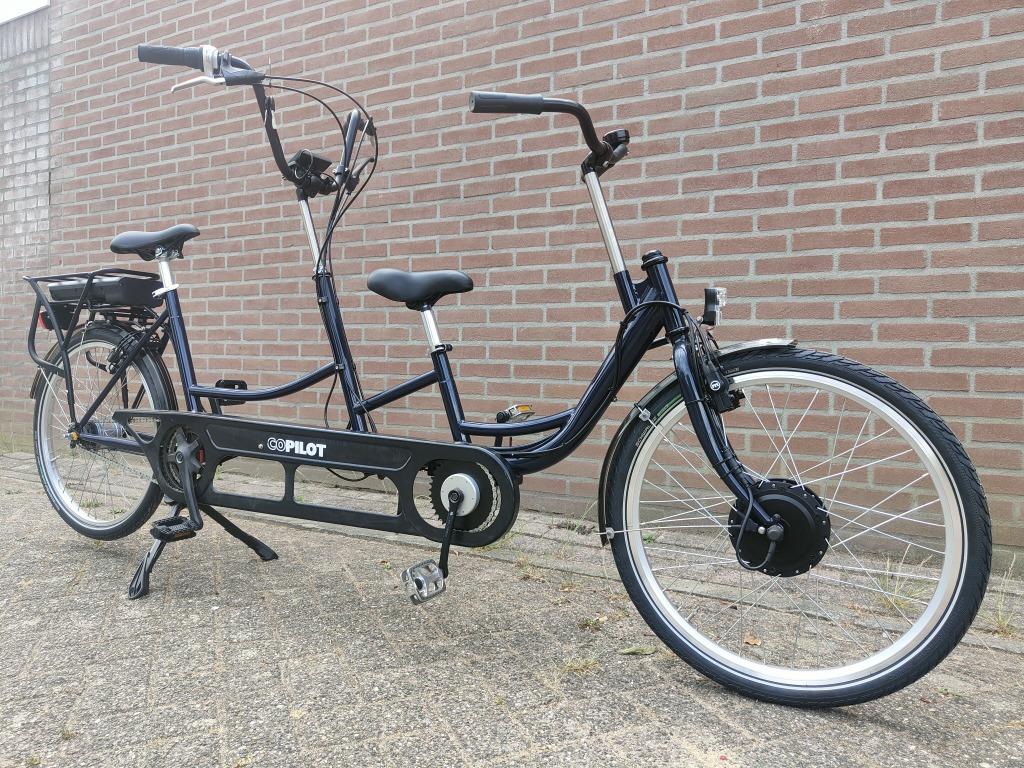 Elektrische Huka Co-Pilot '24 ouder-kind tandem (Z.G.A.N.), Fietsen en Brommers, Fietsen | Tandems, Ophalen of Verzenden, Zo goed als nieuw