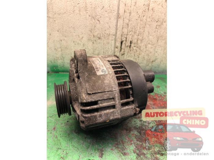 Dynamo van een Fiat Stilo, Auto-onderdelen, Motor en Toebehoren, Fiat, Gebruikt, 3 maanden garantie, Ophalen