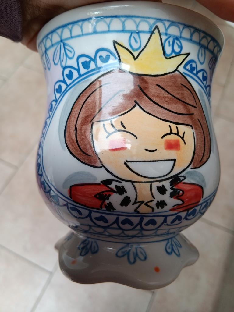 Mok koningin beatrix, Ophalen, Aardewerk, Blond Amsterdam