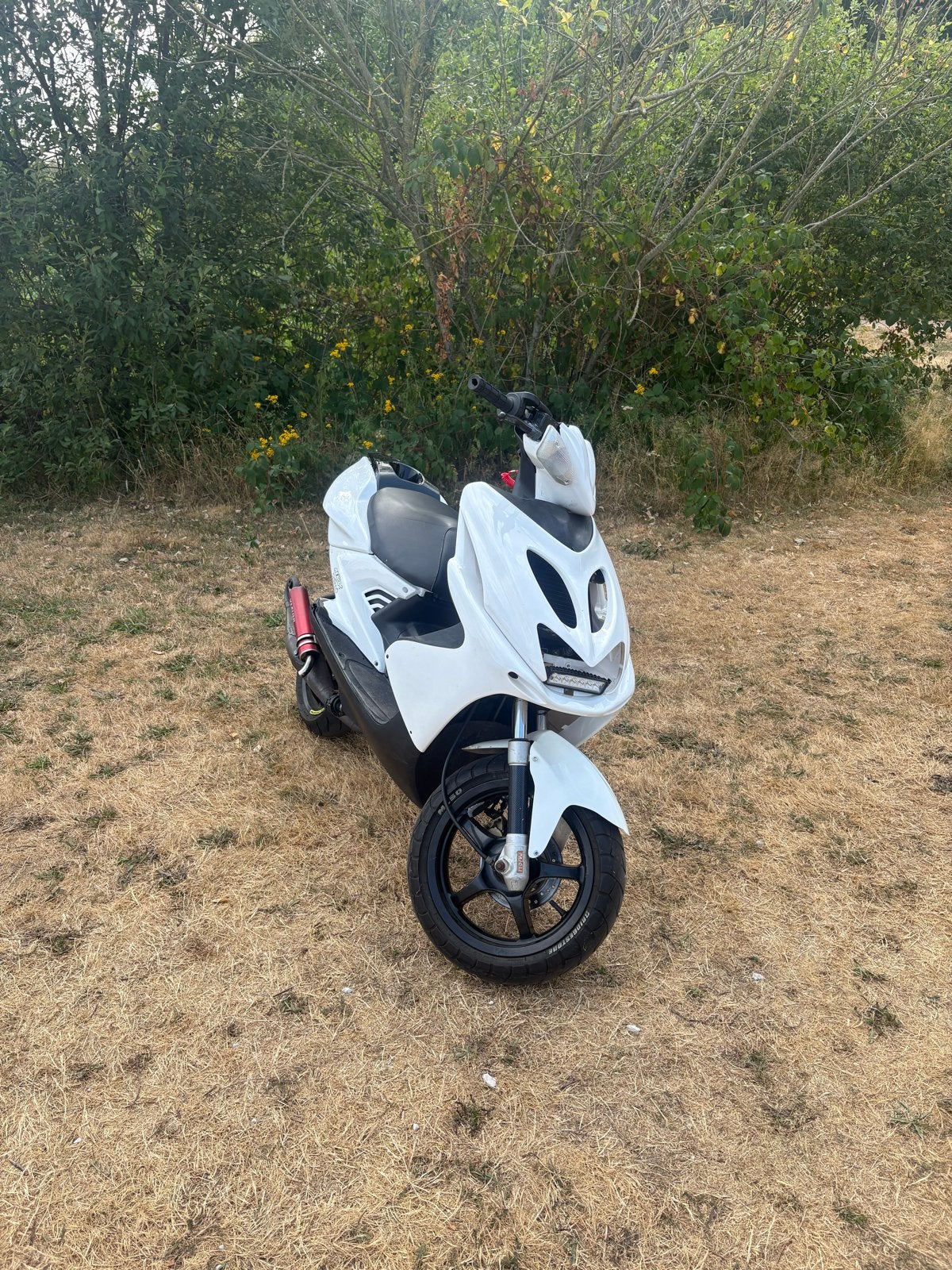 WAARDEPEILING: Aerox 70cc  mag voor een goed bod weg ❗️❗️, Fietsen en Brommers, Ophalen, Gebruikt, Tweetakt, Aerox