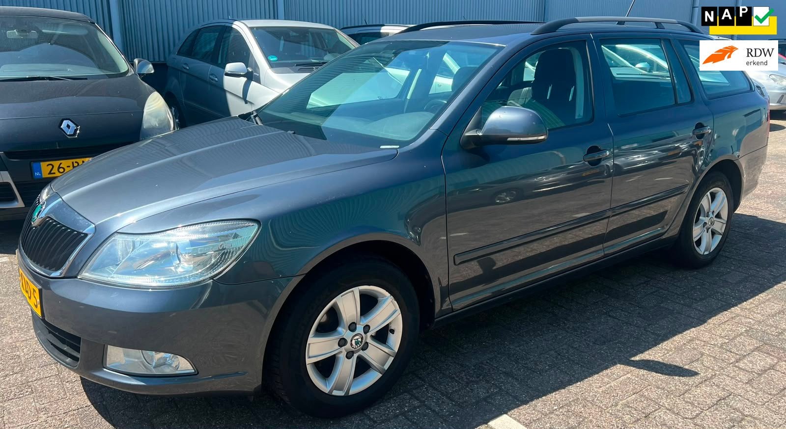 Skoda Octavia Combi 1.2 TSI Ambition Business Line rijdt sup, Auto's, Skoda, Voorwielaandrijving, Euro 5, Parkeersensor, Gebruikt